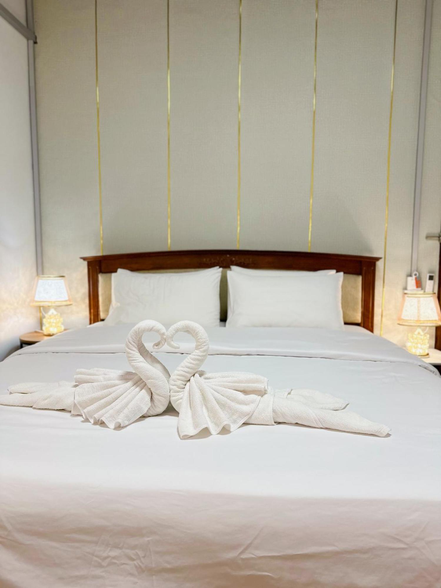 Service Apartment ห้อง102 ใจกลางเมืองใกล้แหล่งท่องเที่ยว Lampang Eksteriør bilde