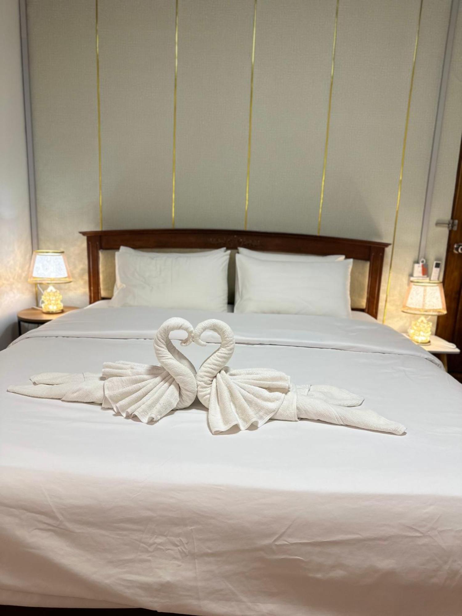 Service Apartment ห้อง102 ใจกลางเมืองใกล้แหล่งท่องเที่ยว Lampang Eksteriør bilde