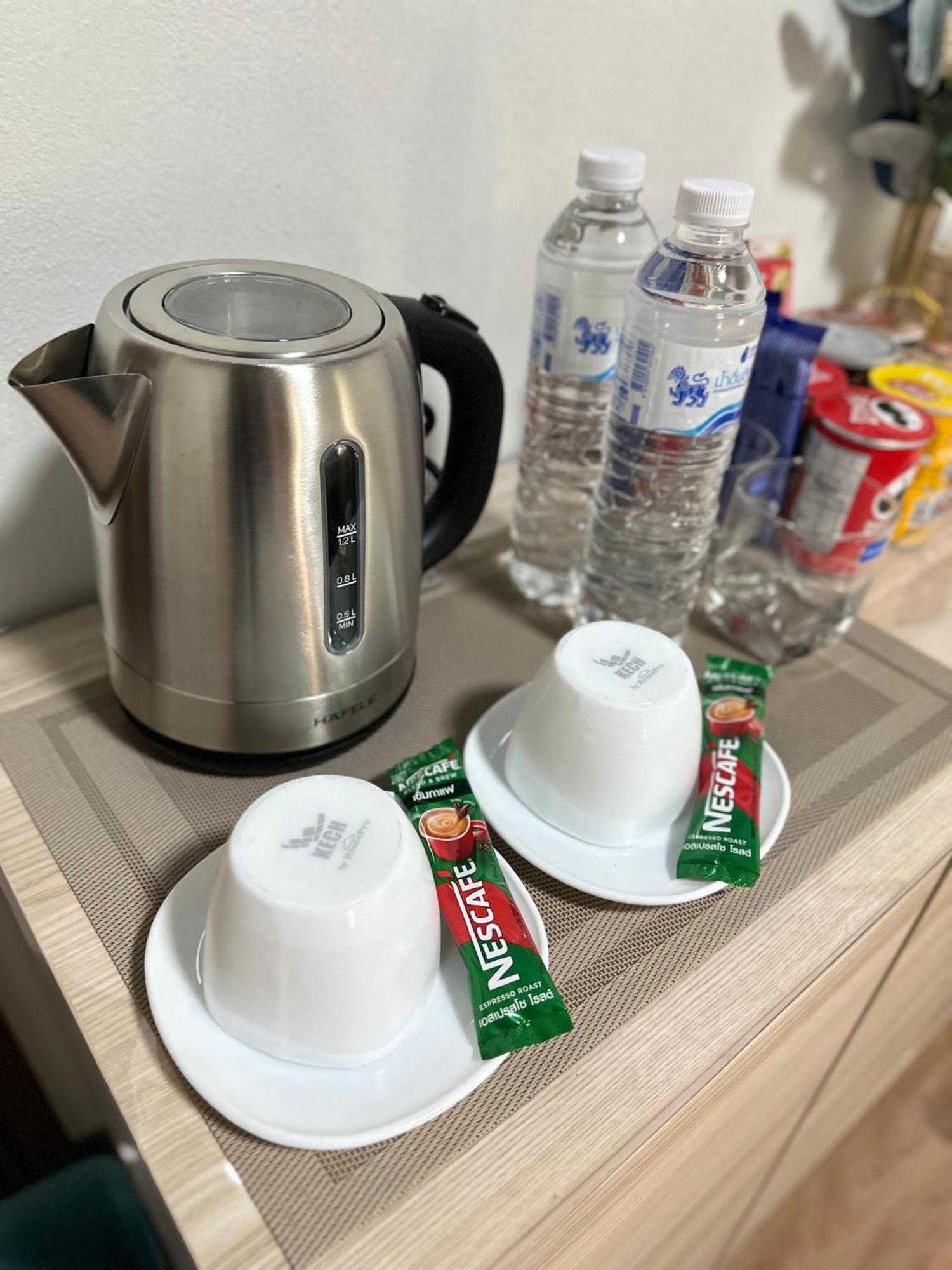 Service Apartment ห้อง102 ใจกลางเมืองใกล้แหล่งท่องเที่ยว Lampang Eksteriør bilde